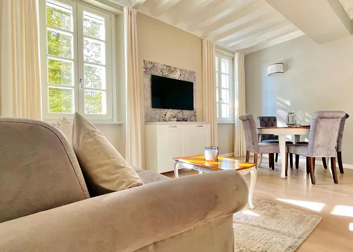 Garibaldi Daire Parma